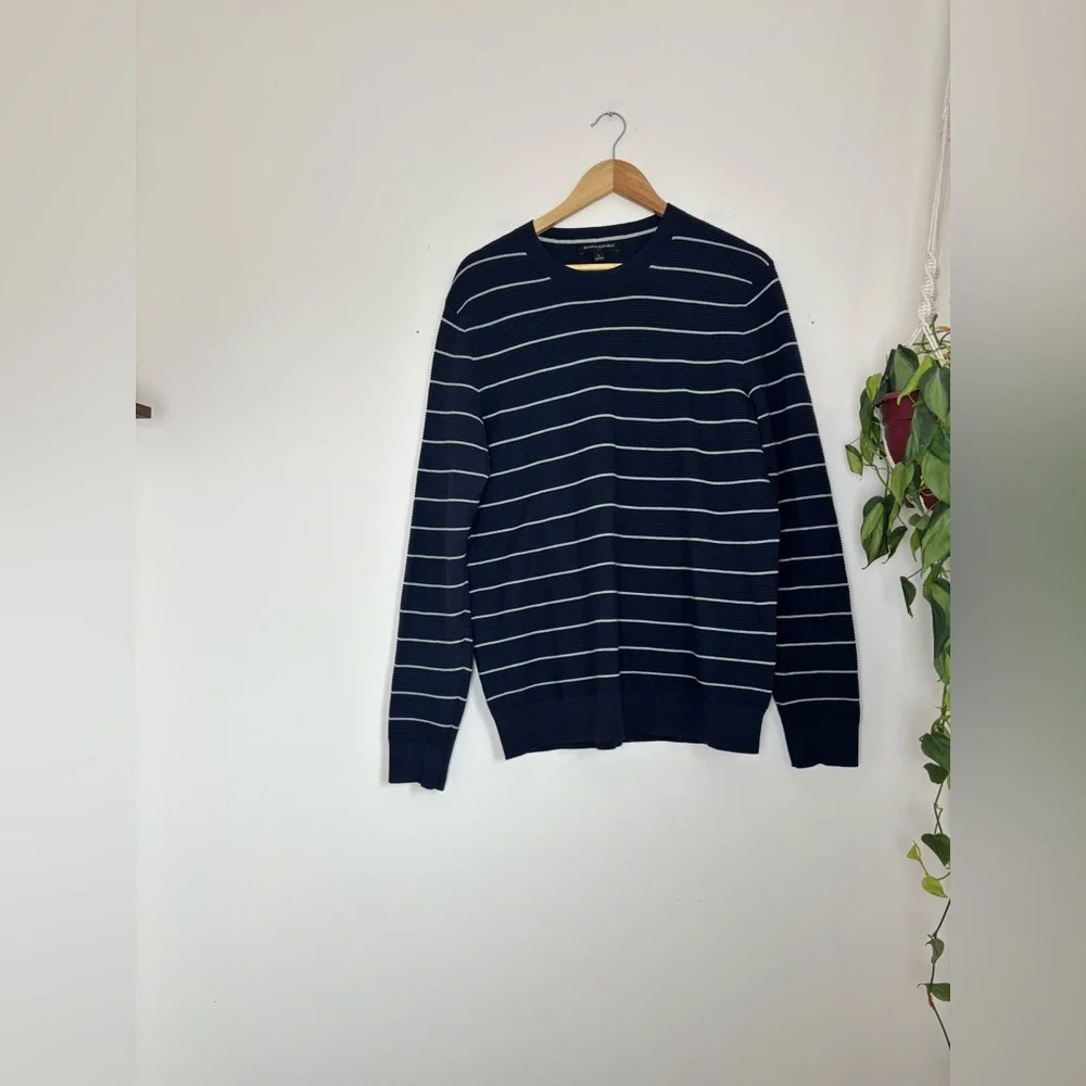 Banana Republic Knit Pullover Crewneck in Navy